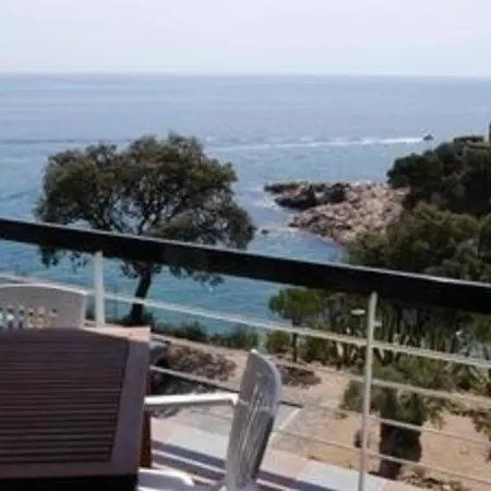 Gemuetliche Ferienwohnung Bei Am Meer Direkt Am Strand Apartment